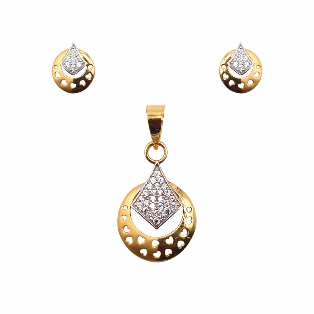 Tiny hearts 22k gold Pendant set