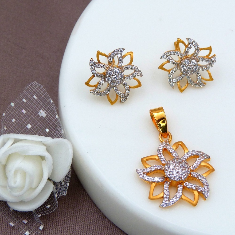 Rising Flower Pendant Set 22k Gold