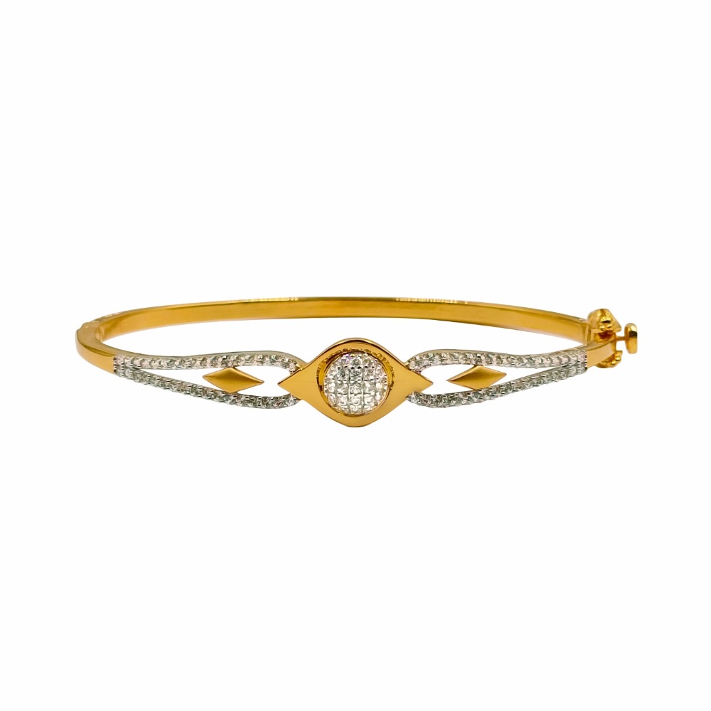 Trendy Ladies Bracelet 18k Gold